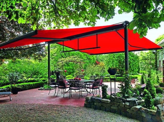 Mái che chữ A nổi bật trong không gian sân vườn